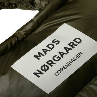 Mads Norgaard Tech Poly Pillow Della Forest Night details logo