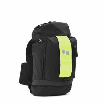 Pinqponq Komut Medium Backpack Solid Black zijkant