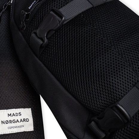 Mads Norgaard Bel One Crossy Bag Black details