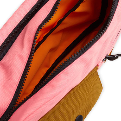 Mads Norgaard Bel Couture Cappa Bag Strawberry Pink/Breen binnenkant