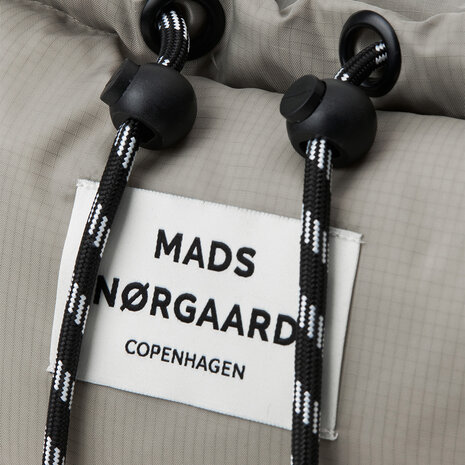 Mads Norgaard Sheer Ripstop Candy Bag Laurel Oak details